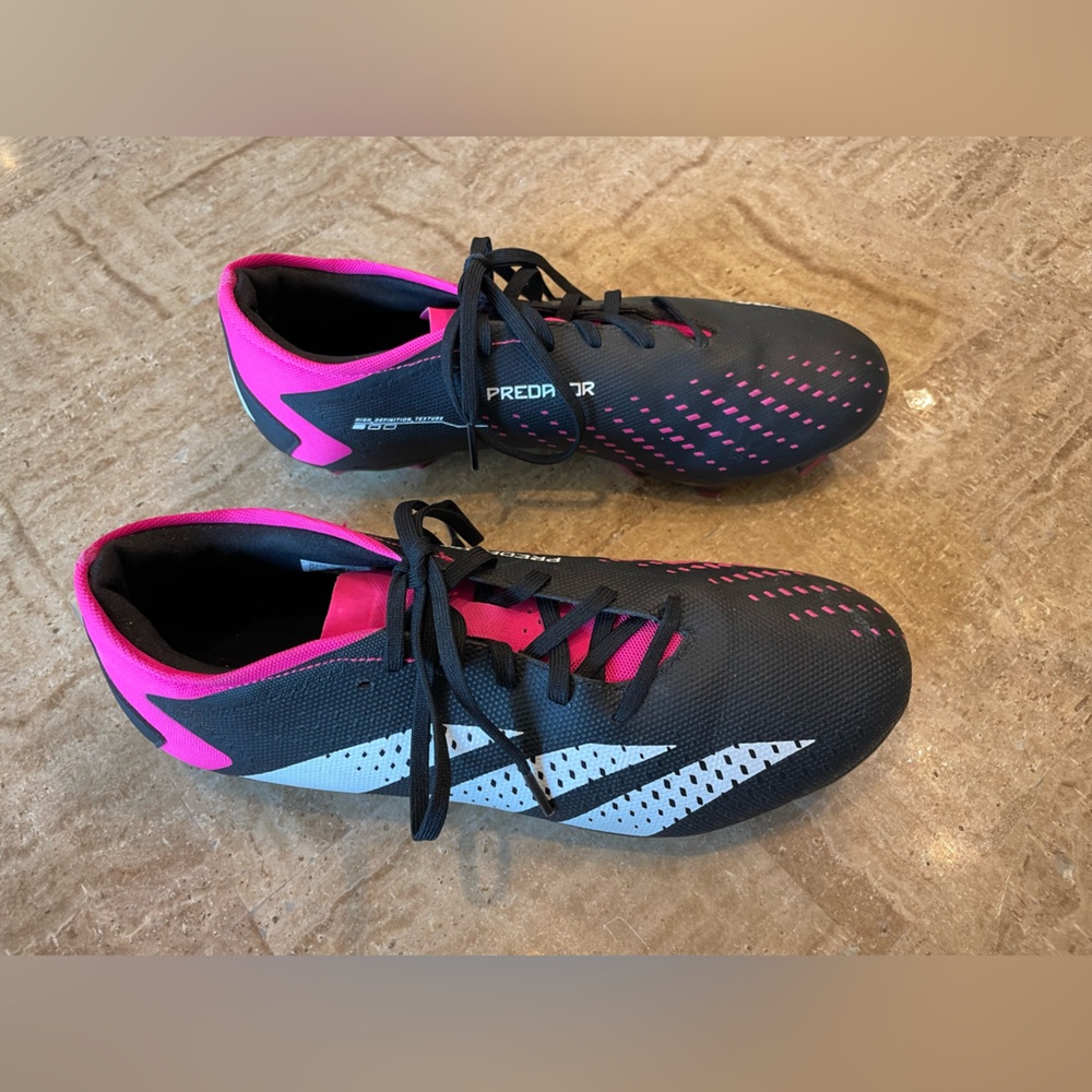 adidas Predator Accuracy.1 Low FG Firm Ground Soccer Cleates
